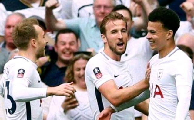 库珀·弗拉格进攻不稳定，投篮准度不足，体能和三分球需提升。